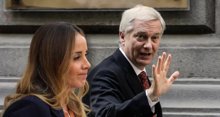 Críticas y desafíos en la comunicación gubernamental