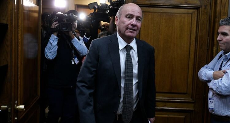 Impacto del plan de cobro del CAE