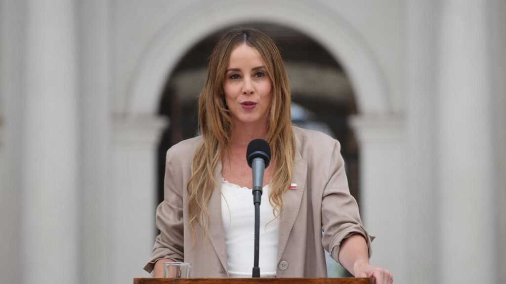 beneficios sociales – Sedini responde a las críticas sobre recortes