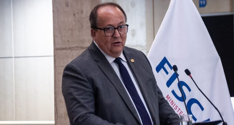 Fiscal nacional Ángel Valencia respalda la reforma constitucional en seguridad del gobierno de Kast