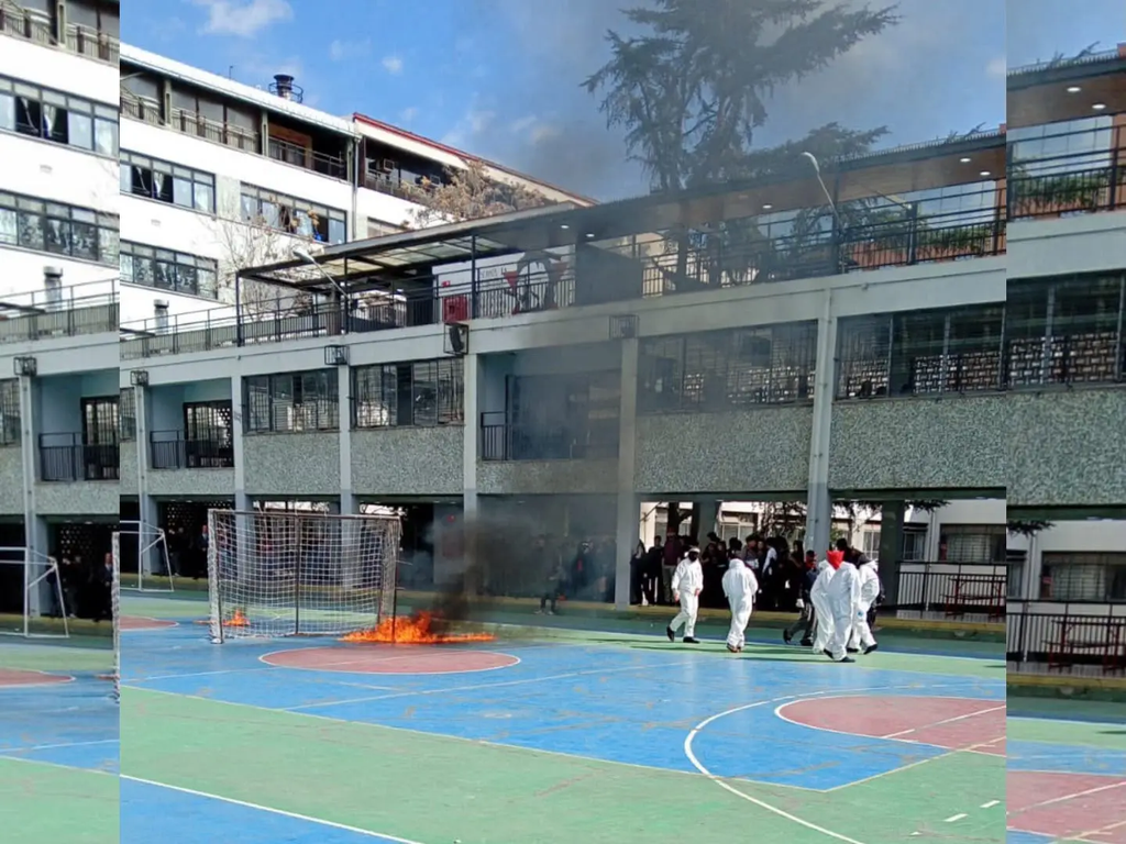 Menor detenido en el Instituto Nacional tras disturbios del 11 de septiembre en Santiago
