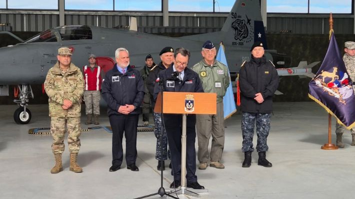 Defensa anuncia desde Magallanes histórico plan de modernización de las FFAA