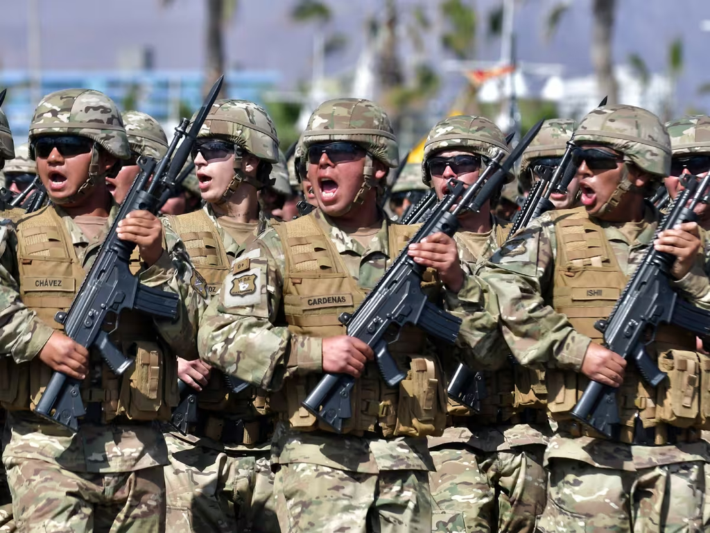 Mientras otras carteras recortan, el Presupuesto de Defensa 2027 sube más de 10% con fuerte alza en dólares para operar Ejército, Armada y FACh.