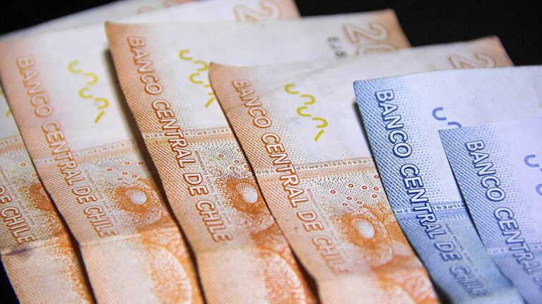 Subsidio Familiar entrega hasta $22 mil por cada carga: revisa con tu RUT si lo recibes